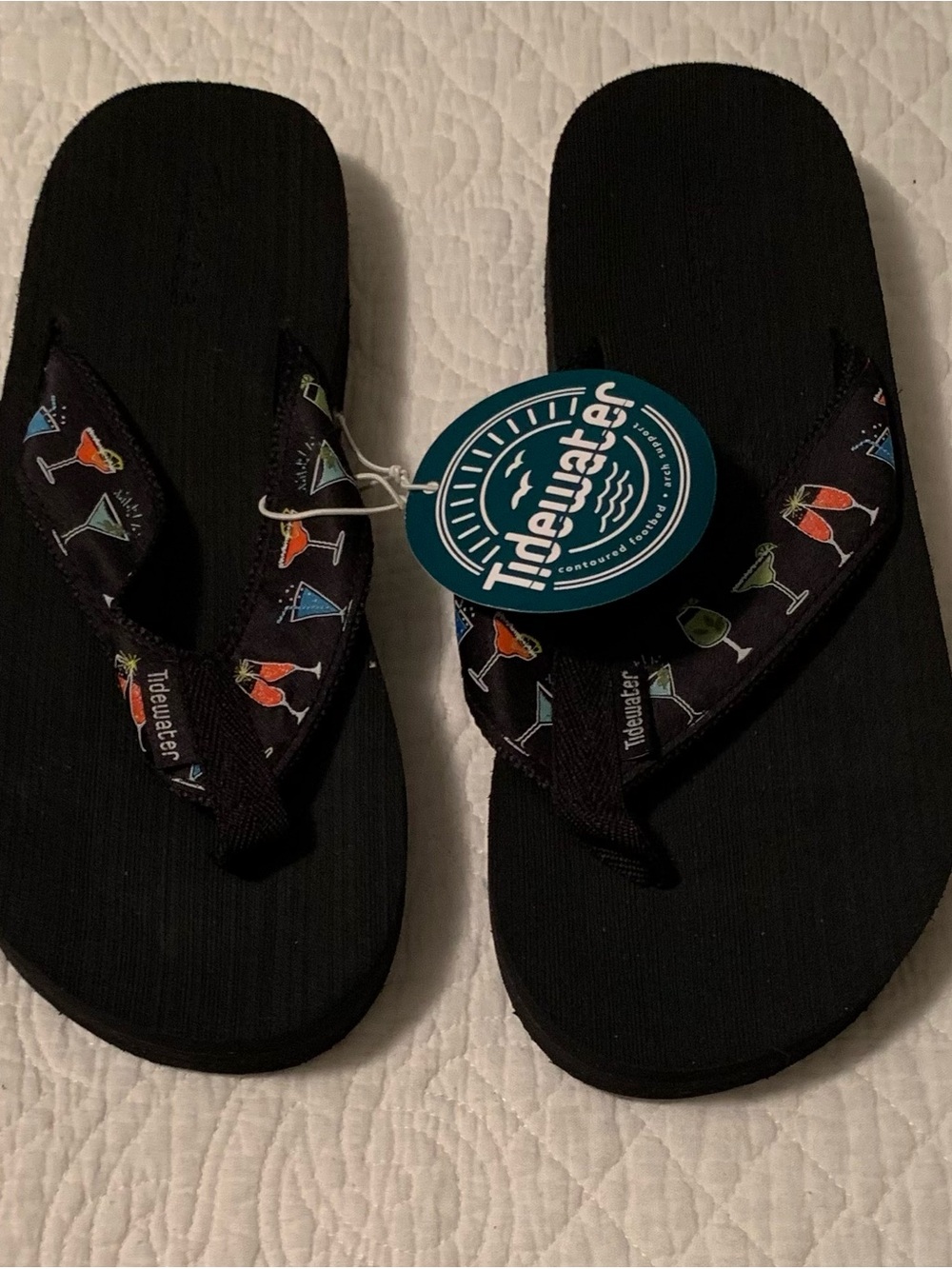 Tidewater Women's “Sip Sip Hooray” Cocktail Black Flip Flop Sandal size 9